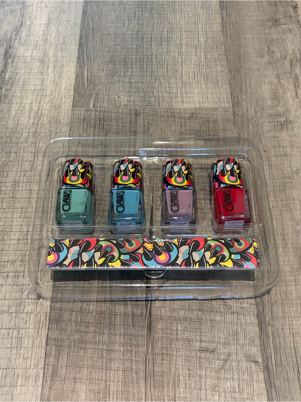 CLAW Professional Nail Polish Set - Multicolor (4-Pack)